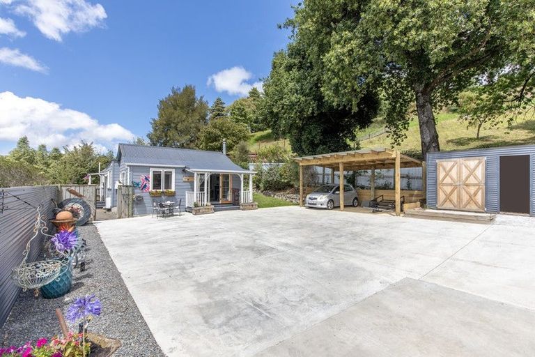 Photo of property in 13 Racecourse Road, Waipukurau, 4200