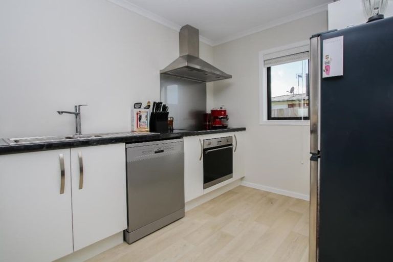 Photo of property in 4/28 Mahoe Street, Melville, Hamilton, 3206