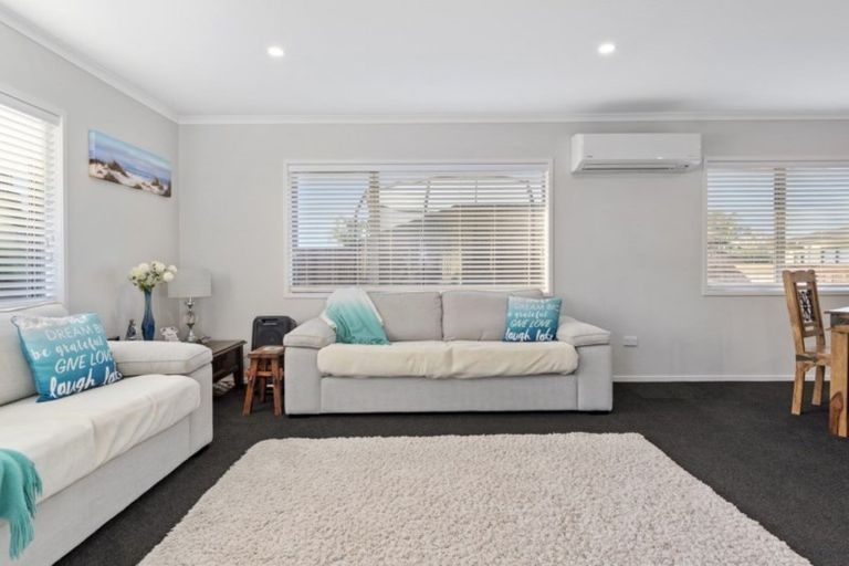 Photo of property in 8c Cannell Farm Drive, Te Puke, 3119