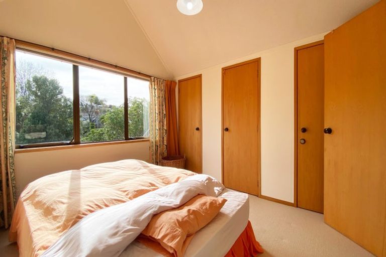 Photo of property in 2/14 Regia Close, Half Moon Bay, Auckland, 2012