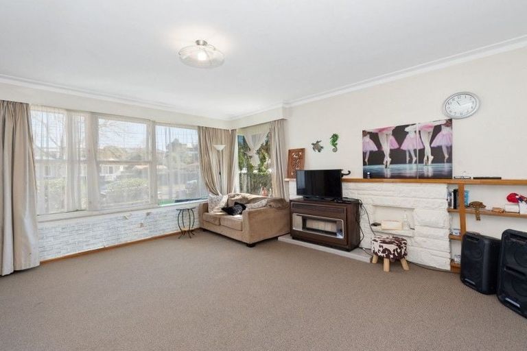 Photo of property in 74 Aurora Terrace, Hillcrest, Hamilton, 3216