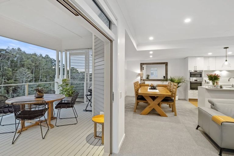 Photo of property in 20 Eaves Bush Parade, Orewa, 0931