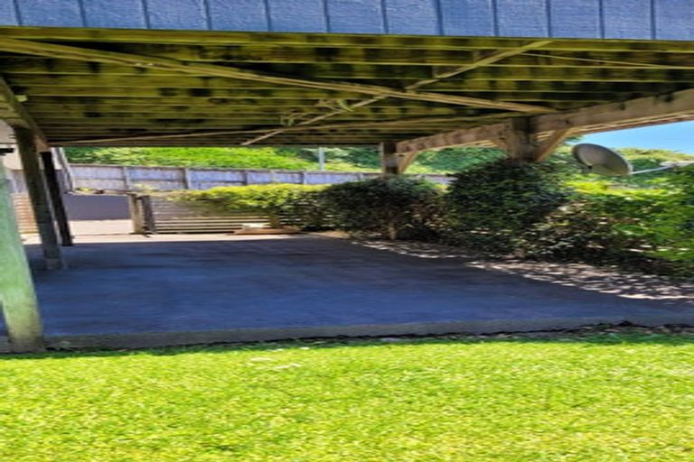 Photo of property in 53 Calvert Road, Lynmouth, New Plymouth, 4310