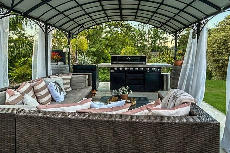 Photo of property in 10 Te Puroa Place, Huntington, Hamilton, 3210