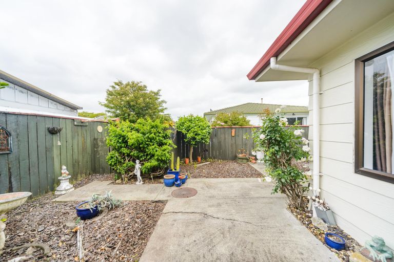 Photo of property in 58 Geraldine Crescent, Cloverlea, Palmerston North, 4412