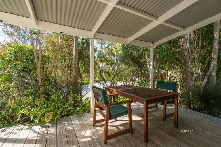 Photo of property in 8 Ramsay Drive, Acacia Bay, Taupo, 3385