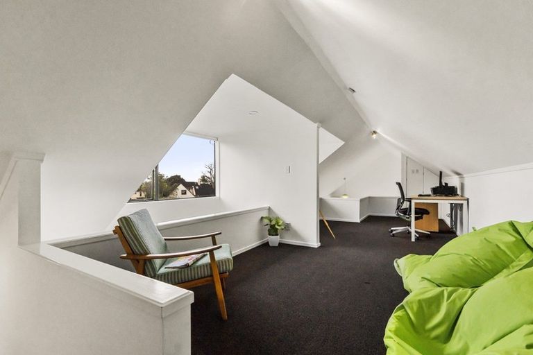 Photo of property in 112 Selwyn Avenue, Mission Bay, Auckland, 1071