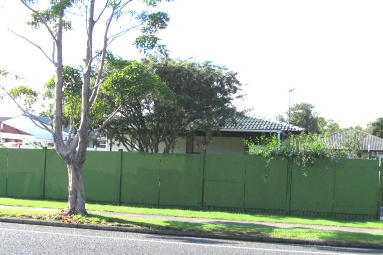 Photo of property in 2/366 Bucklands Beach Road, Bucklands Beach, Auckland, 2012