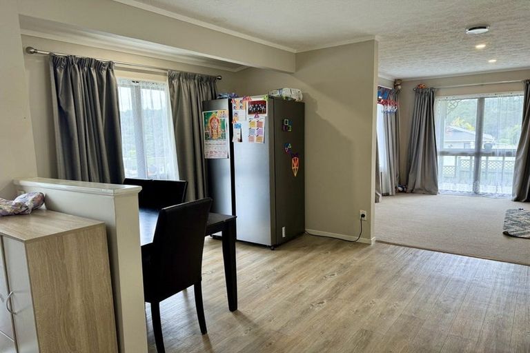 Photo of property in 4 Thistledew Place, Bayview, Auckland, 0629