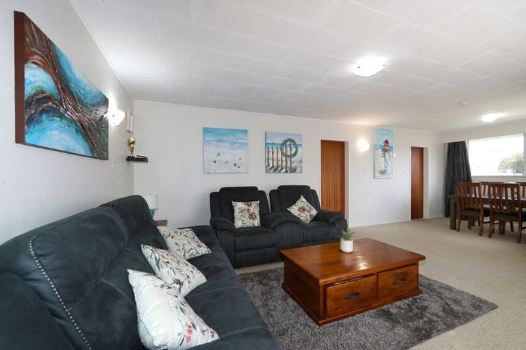 Photo of property in 220a Wolseley Street, Mayfair, Hastings, 4122