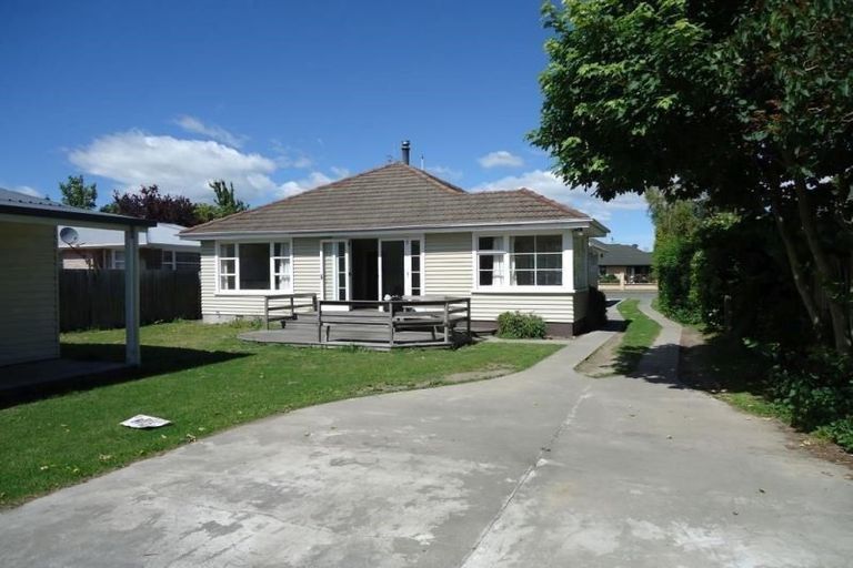 Photo of property in 8 Colman Avenue, Sockburn, Christchurch, 8042
