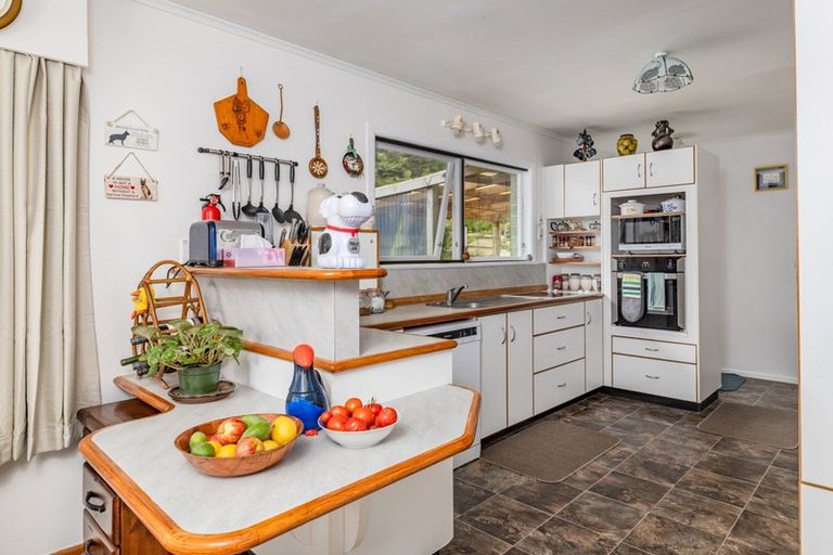 Photo of property in 1315 Hukerenui Road, Hukerenui, Hikurangi, 0182