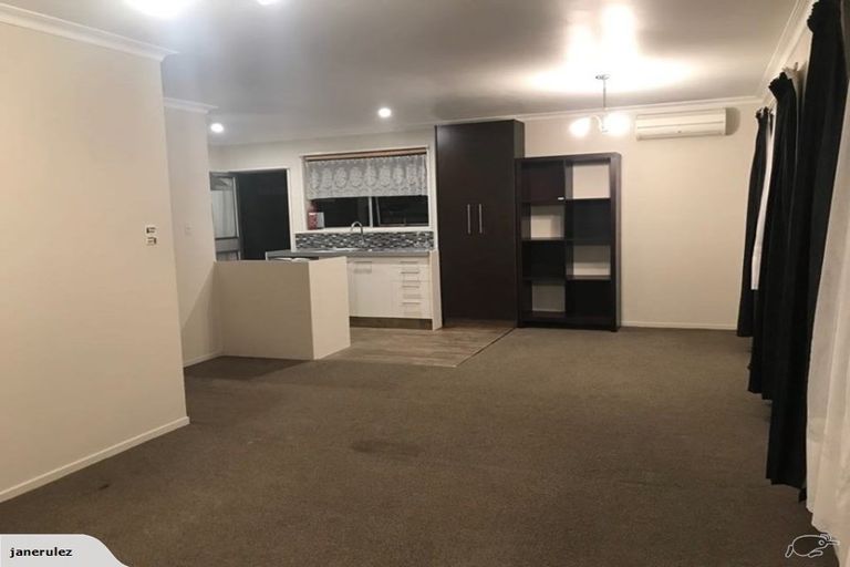 Photo of property in 1/5 Cuffs Road, Wainoni, Christchurch, 8061