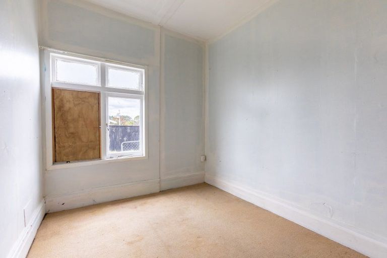 Photo of property in 13 Dublin Street, Dannevirke, 4930