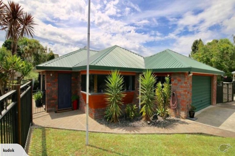 Photo of property in 215 Grandview Road, Grandview Heights, Hamilton, 3200