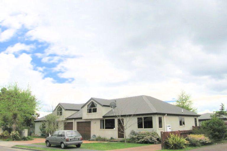 Photo of property in 3 Tuara Place, Rotorua, 3010