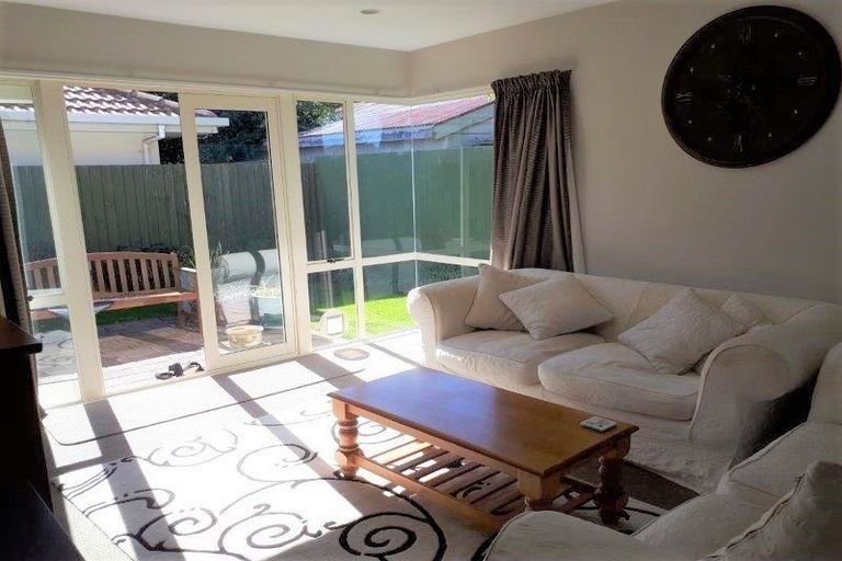 Photo of property in 4/71 Elizabeth Street, Riccarton, Christchurch, 8041