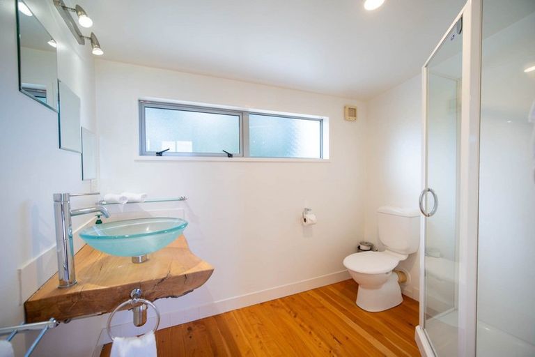 Photo of property in 11 Patience Bay Drive, Te Anau, 9679