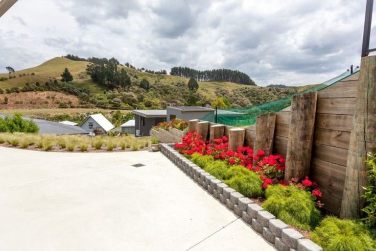 Photo of property in 125 Rangituia Street, Whangamata, 3691