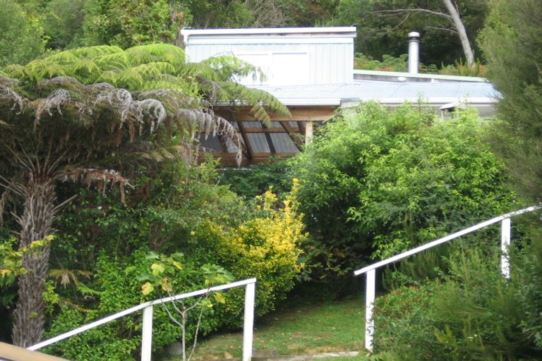 Photo of property in 132b Wyndham Road, Pinehaven, Upper Hutt, 5019