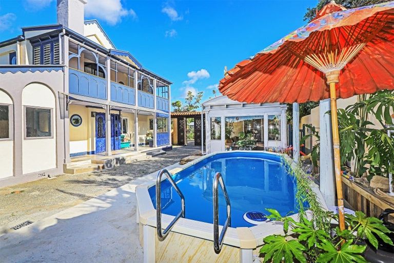 Photo of property in 37 Gillies Crescent, Waimarama, Havelock North, 4294