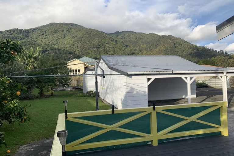 Photo of property in 24 Farmer Street, Te Aroha, 3320