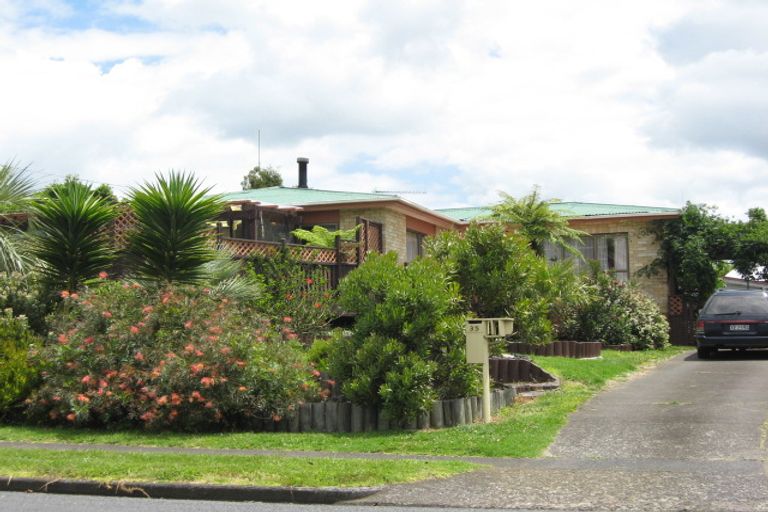 Photo of property in 35 John Street, Pukekohe, 2120