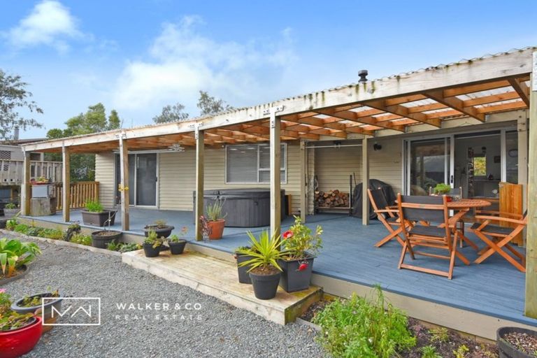 Photo of property in 7 Radiata Grove, Brown Owl, Upper Hutt, 5018