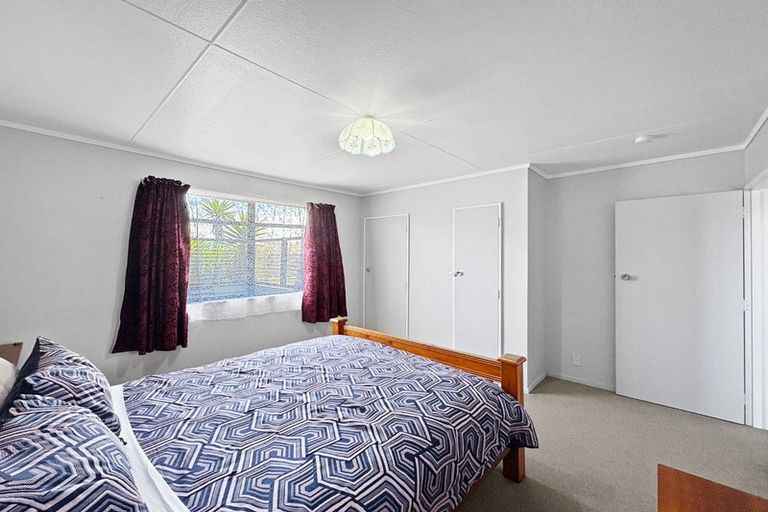 Photo of property in 38 Tongariro Street, Castlecliff, Wanganui, 4501