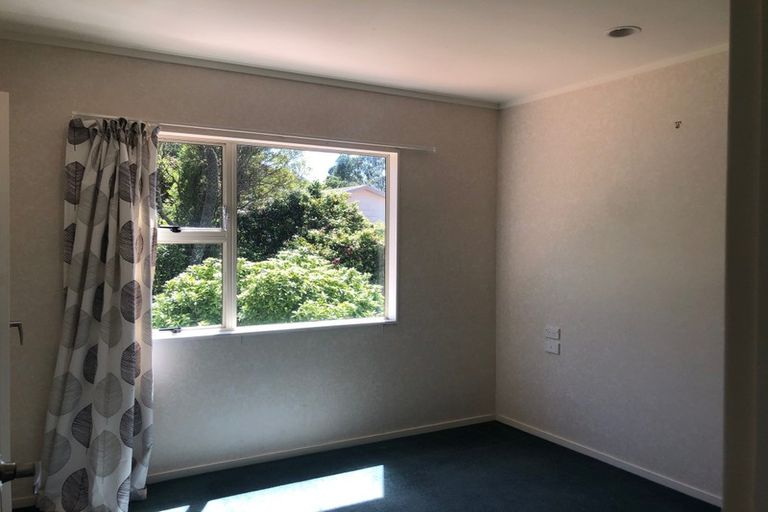 Photo of property in 106b Moorefield Road, Johnsonville, Wellington, 6037