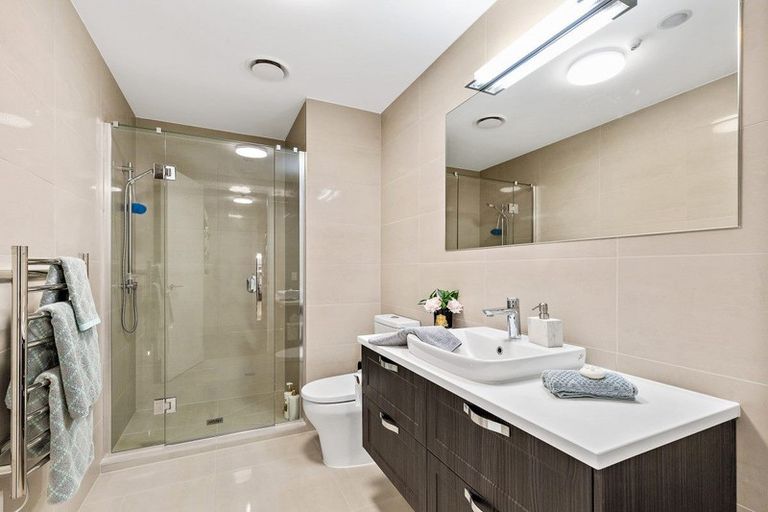 Photo of property in 164 Landmark Terrace, Orewa, 0931