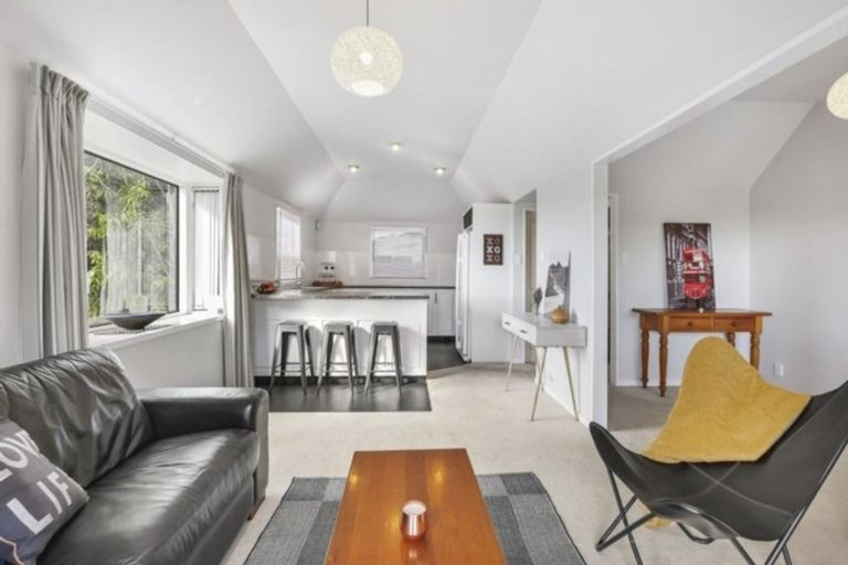 Photo of property in 22 Sunvale Terrace, Cashmere, Christchurch, 8022