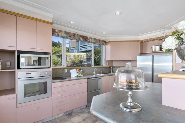 Photo of property in 64 Cliffs Road, Saint Clair, Dunedin, 9012