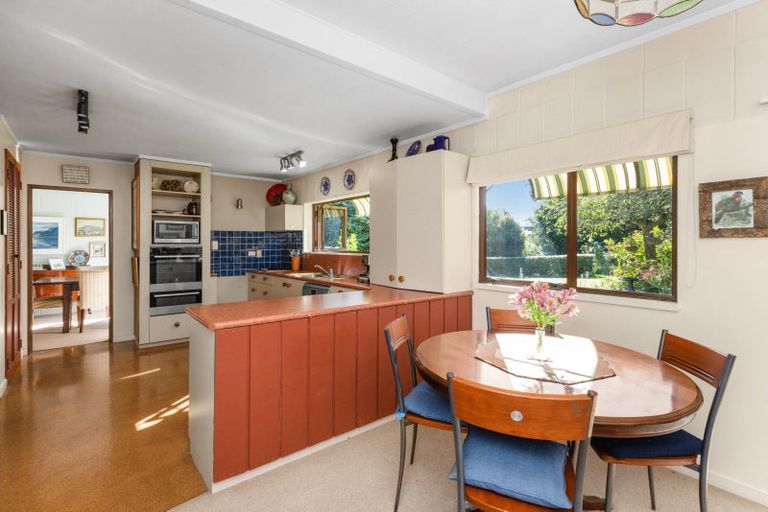 Photo of property in 27 Simla Avenue, Havelock North, 4130