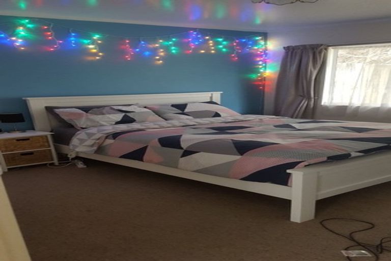 Photo of property in 4/2 Takatimu Way, Johnsonville, Wellington, 6037