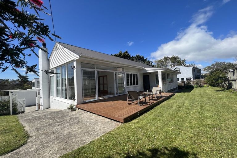 Photo of property in 8 Onepoto Road, Hauraki, Auckland, 0622