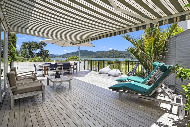 Photo of property in 61 Tangiteroria Lane, Pauanui, Hikuai, 3579