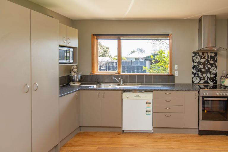 Photo of property in 229 Shortland Street, Aranui, Christchurch, 8061