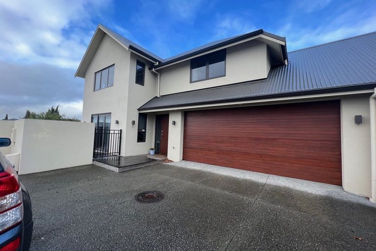 Photo of property in 3a Duart Road, Havelock North, 4130