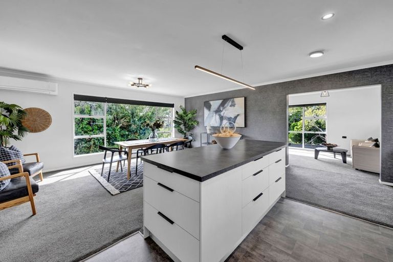 Photo of property in 20 Truby King Street, Merrilands, New Plymouth, 4312