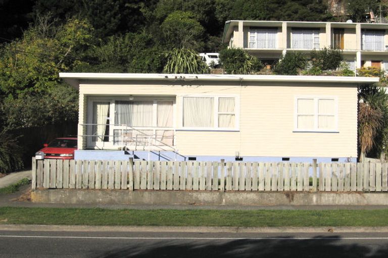 Photo of property in 83a Stokes Valley Road, Stokes Valley, Lower Hutt, 5019