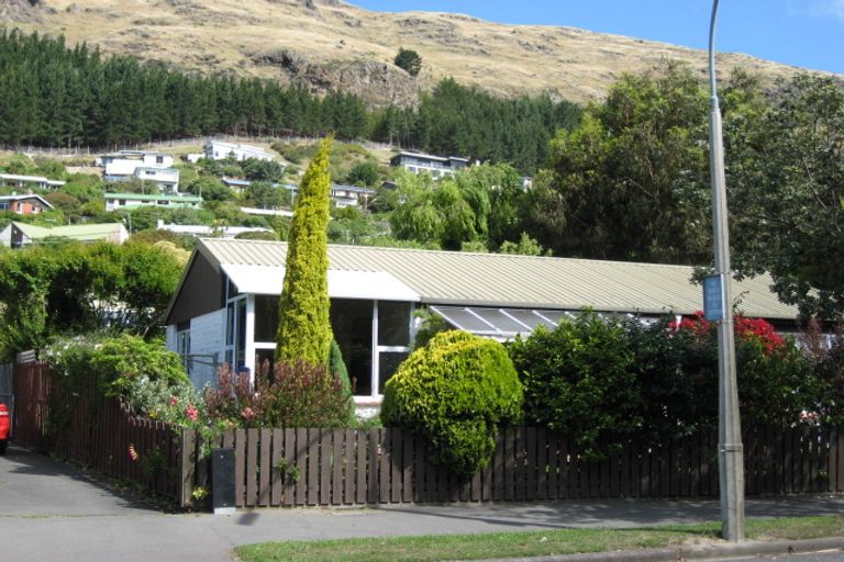 Photo of property in 1/7 Sumnervale Drive, Sumner, Christchurch, 8081