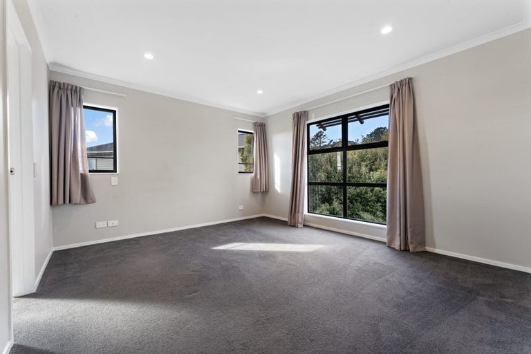 Photo of property in 11 Mauku Lane, Greenhithe, Auckland, 0632