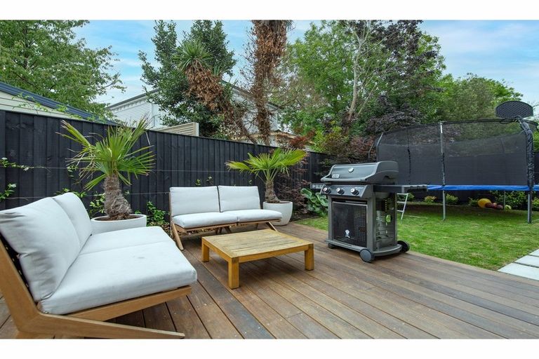 Photo of property in 2/169 Saint Albans Street, St Albans, Christchurch, 8014