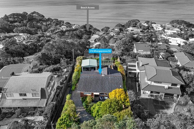 Photo of property in 278 Whangaparaoa Road, Red Beach, 0932
