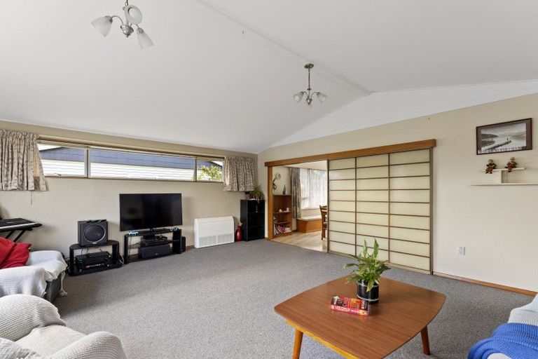 Photo of property in 61 Milton Terrace, Picton, 7220