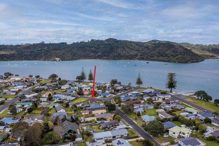 Photo of property in 73 Catherine Crescent, Whitianga, 3510