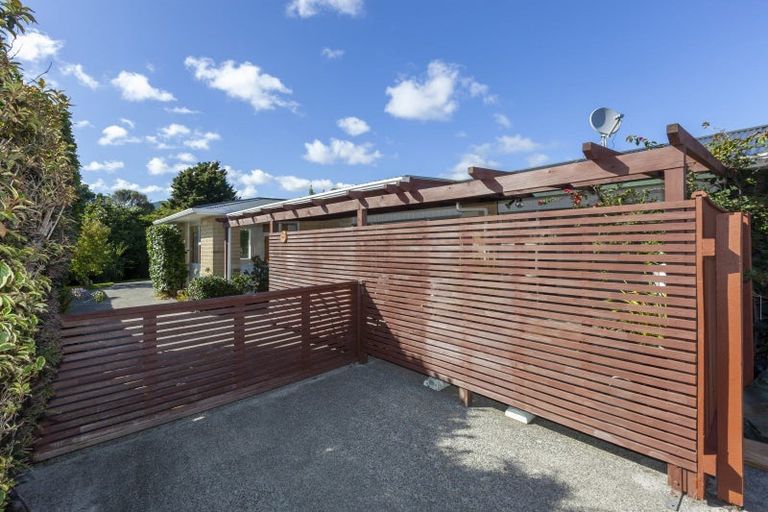 Photo of property in 114b Hillcrest Road, Raumati Beach, Paraparaumu, 5032