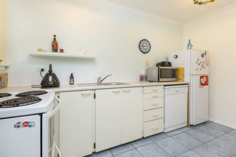 Photo of property in 1/483 Fergusson Drive, Trentham, Upper Hutt, 5018