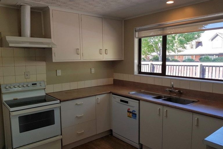 Photo of property in 55a Ambleside Drive, Burnside, Christchurch, 8053